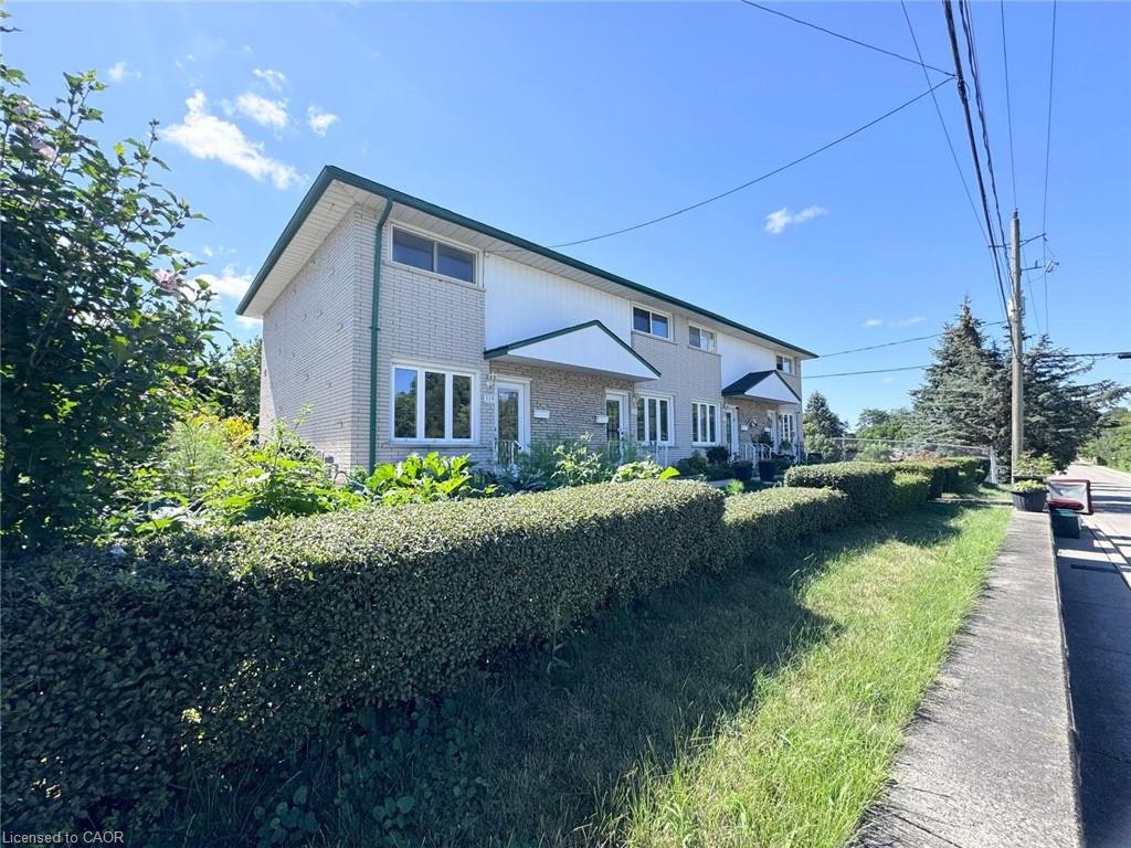 319-327 Montrose Street S, Cambridge, ON, N3H 2J4