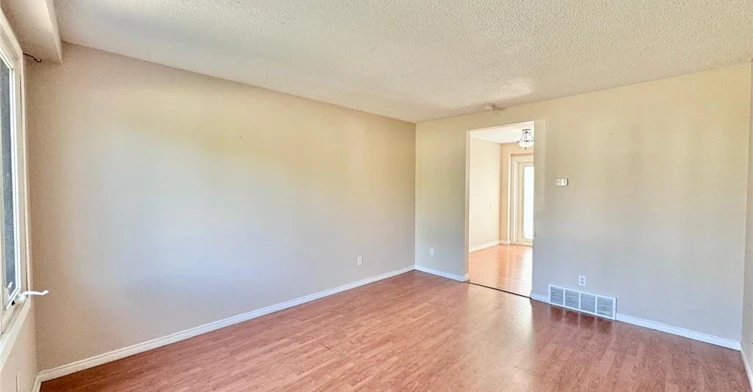319-327 Montrose Street S, Cambridge, ON, N3H 2J4 - 4