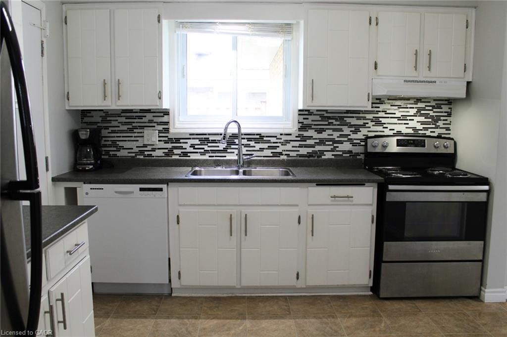 UPPER-11 Wordsworth Place, Kitchener, ON, N2B 3K6 - 4
