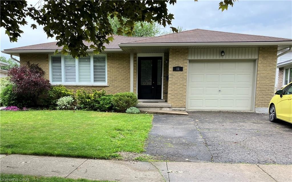 UPPER-11 Wordsworth Place, Kitchener, ON, N2B 3K6 - 2