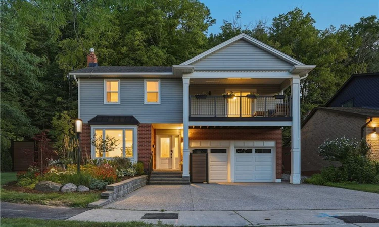 18 Dundee Drive