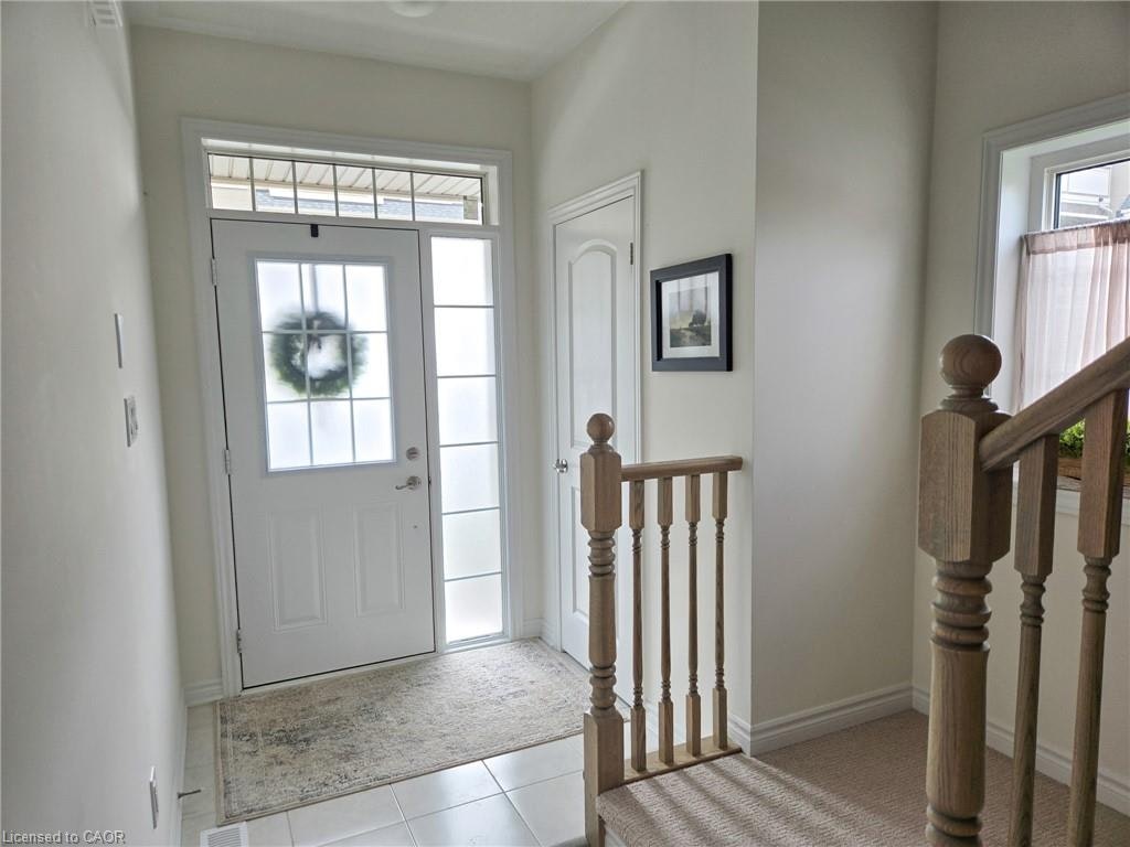 118-305 Garner Road W, Hamilton, ON, L9G 3K9 - 3