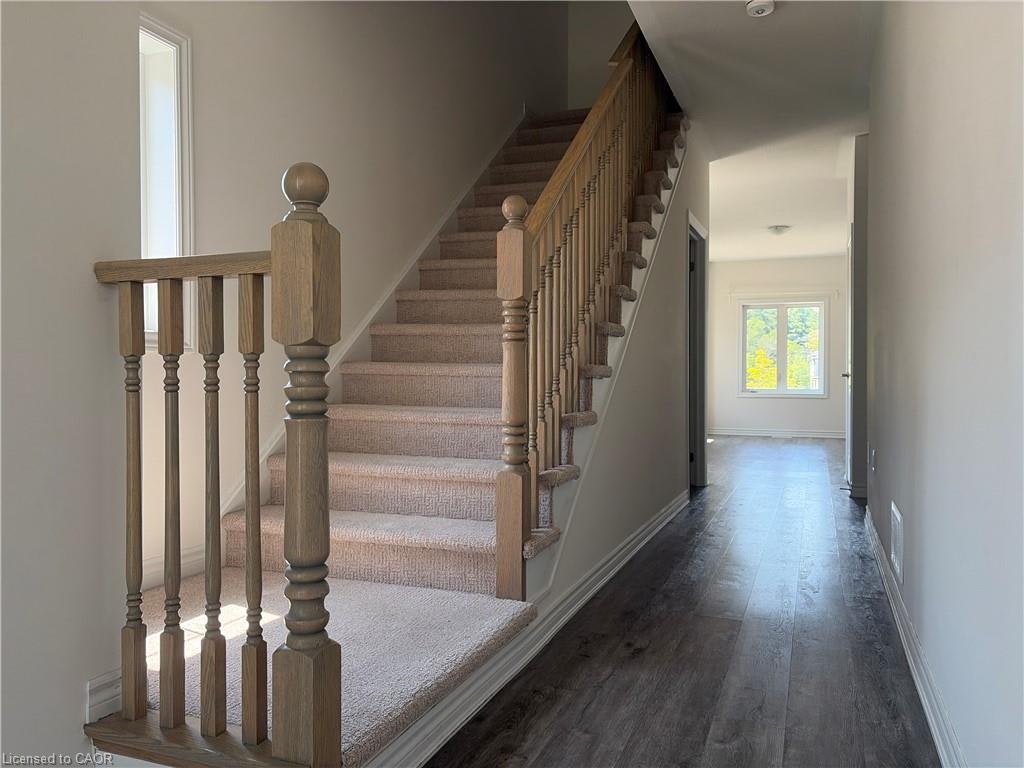 118-305 Garner Road W, Hamilton, ON, L9G 3K9 - 4