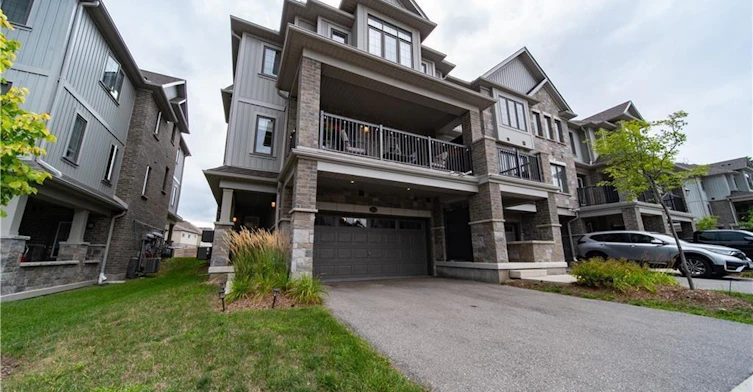 2D-115 South Creek Drive, Kitchener, ON, N2P 0H2