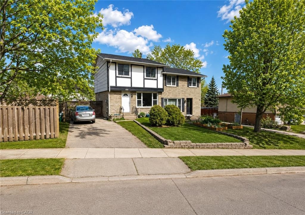 152 Woodside Avenue, Cambridge, ON, N1S 3Y1
