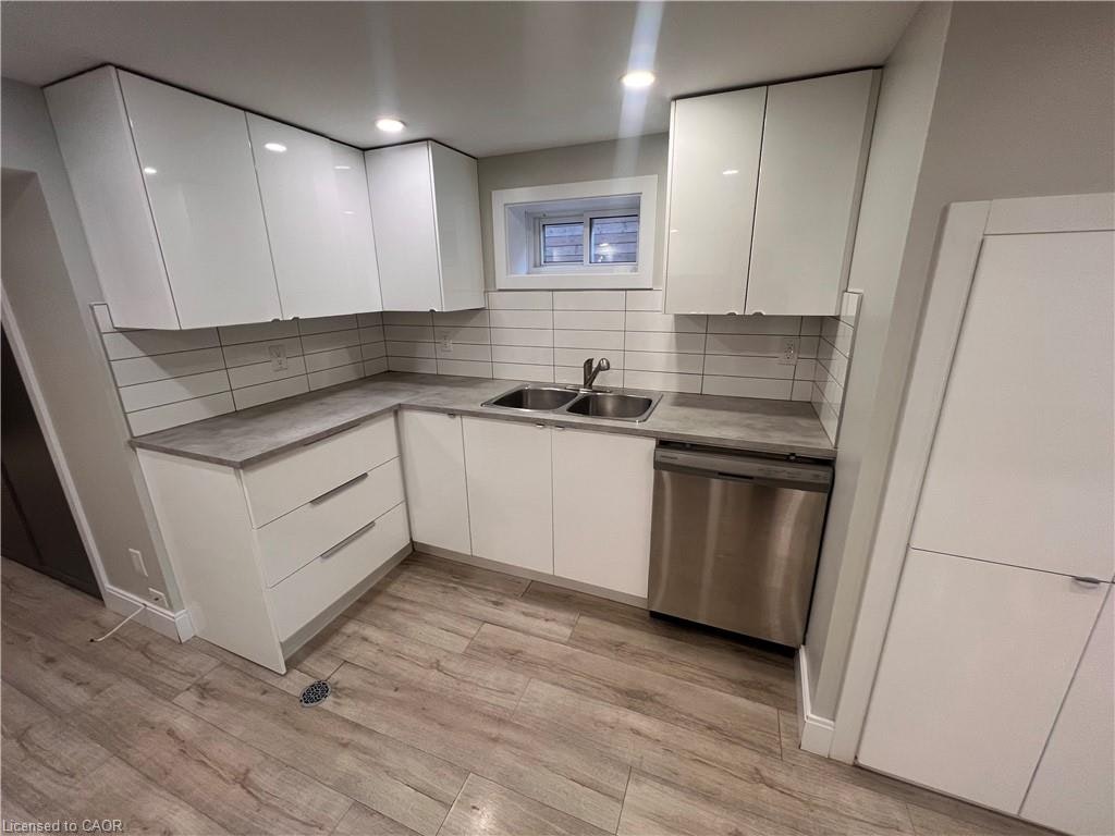 2-75 Richwill Road, Hamilton, ON, L9C 1S4 - 4