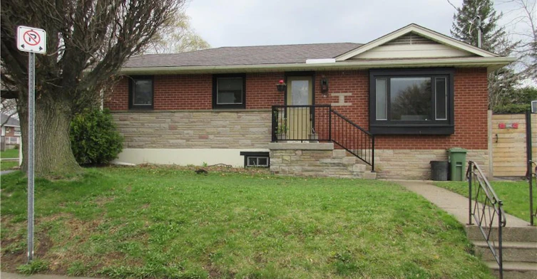 2-75 Richwill Road, Hamilton, ON, L9C 1S4