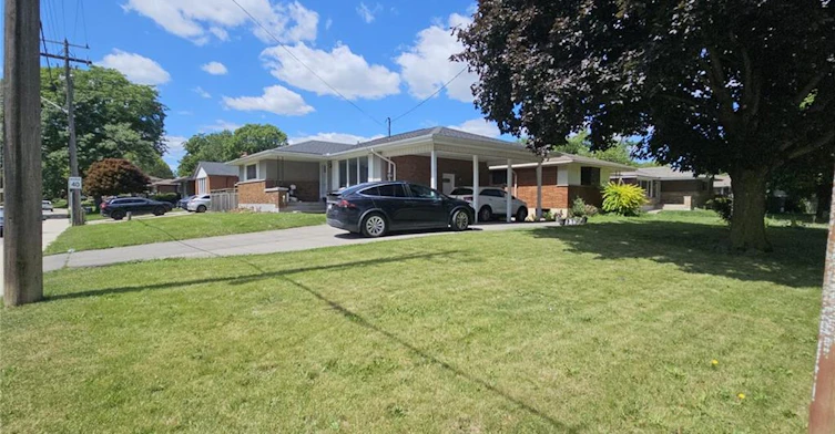 Upper-98 Lynbrook Drive, Hamilton, ON, L9C 2K9 - 2