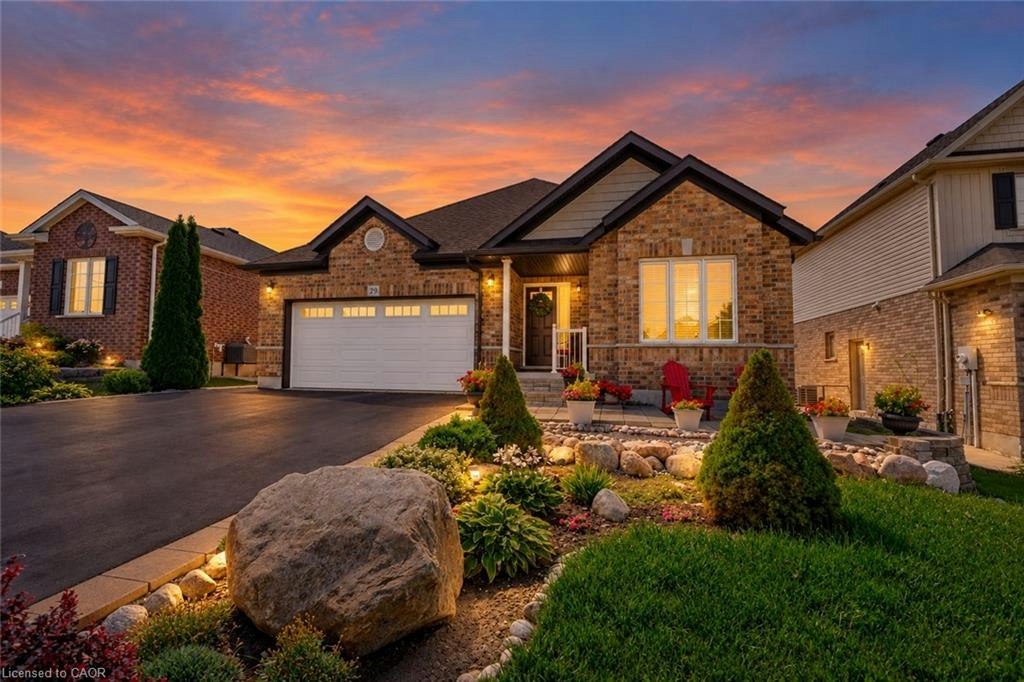 29 English Crescent, Blenheim, ON, N0J 1S0
