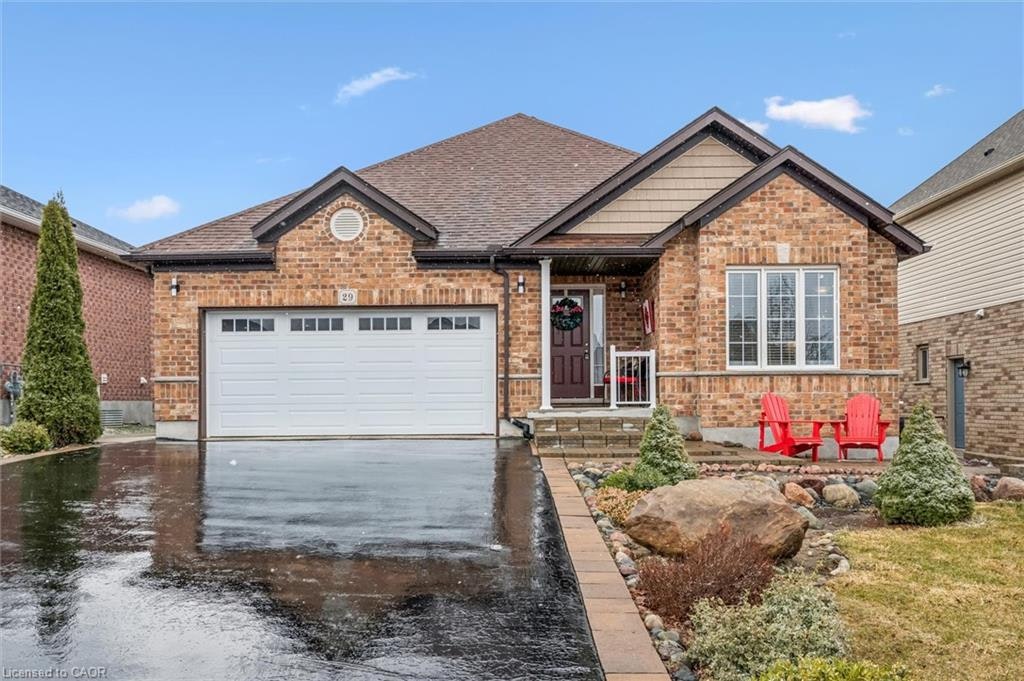 29 English Crescent, Blenheim, ON, N0J 1S0