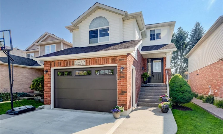 511 Chesapeake Crescent