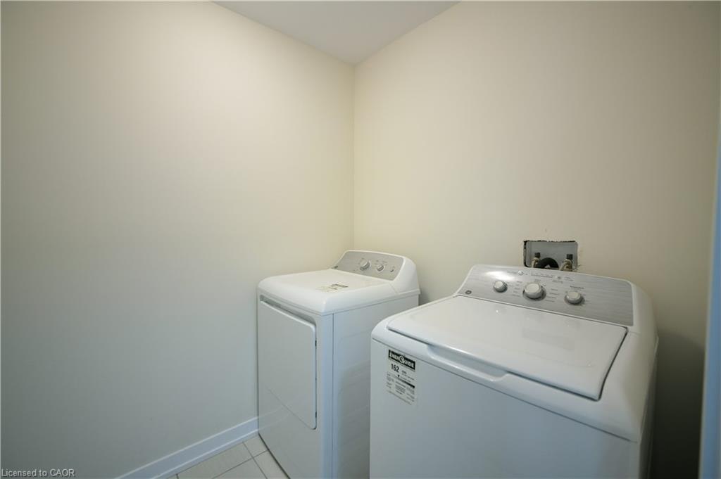 4 Owl Lane, Cayuga, ON, N3W 0G4 - 21