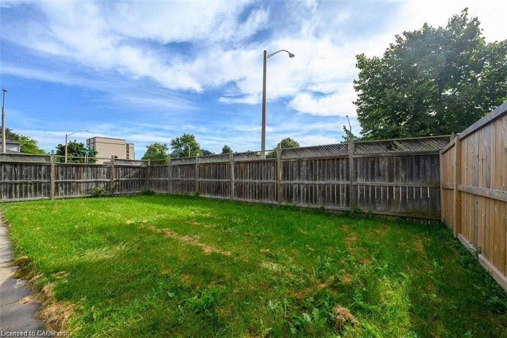 Lower-3 Lancer Court, Hamilton, ON, L9B 2B1 - 13