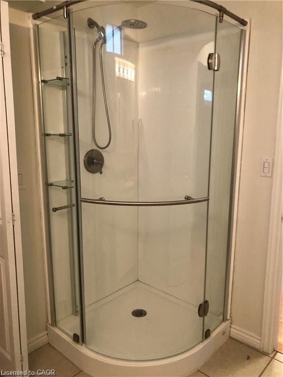 Lower-3 Lancer Court, Hamilton, ON, L9B 2B1 - 10