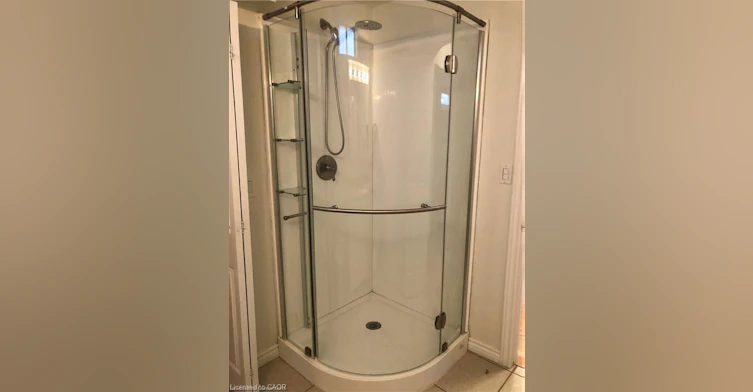 Lower-3 Lancer Court, Hamilton, ON, L9B 2B1 - 10