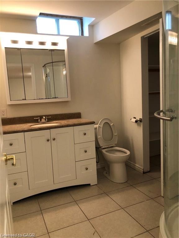 Lower-3 Lancer Court, Hamilton, ON, L9B 2B1 - 9
