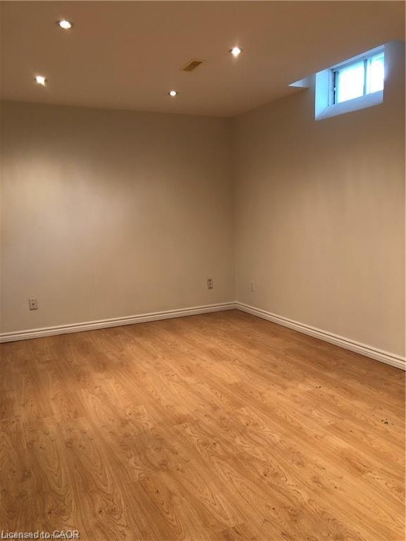 Lower-3 Lancer Court, Hamilton, ON, L9B 2B1 - 8
