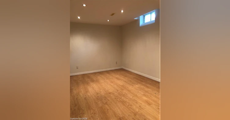 Lower-3 Lancer Court, Hamilton, ON, L9B 2B1 - 8