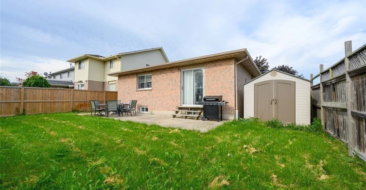 Lower-3 Lancer Court, Hamilton, ON, L9B 2B1 - 12