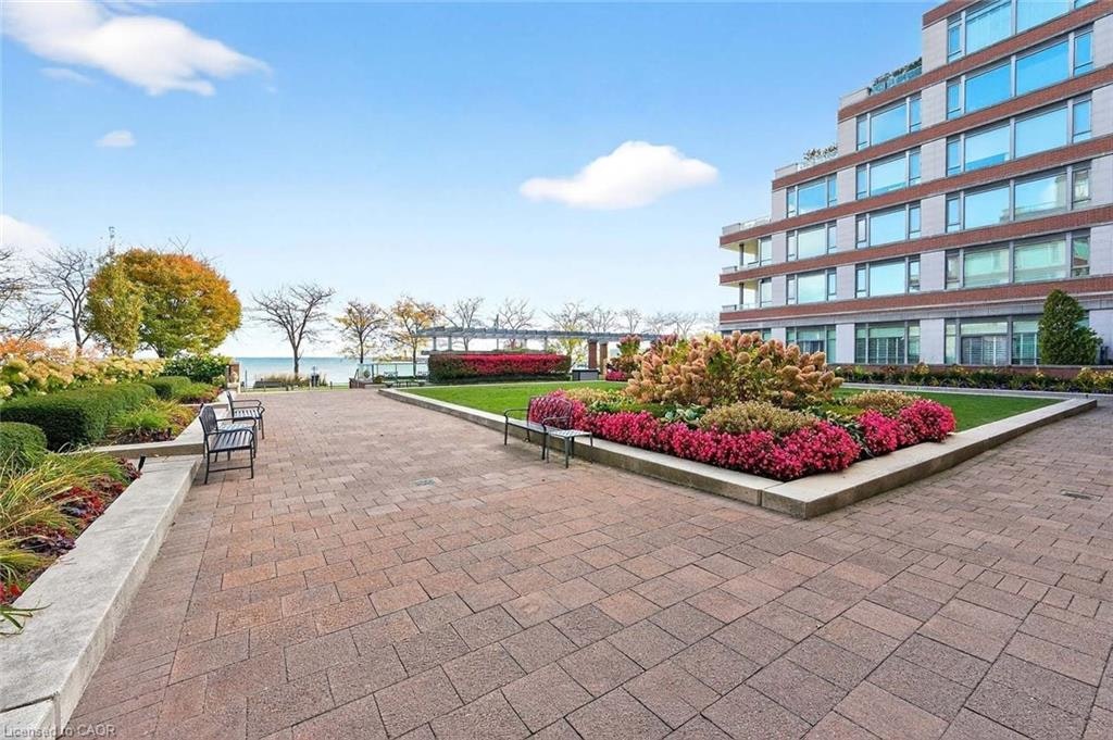 503-65 Port Street E, Mississauga, ON, L5G 4V3
