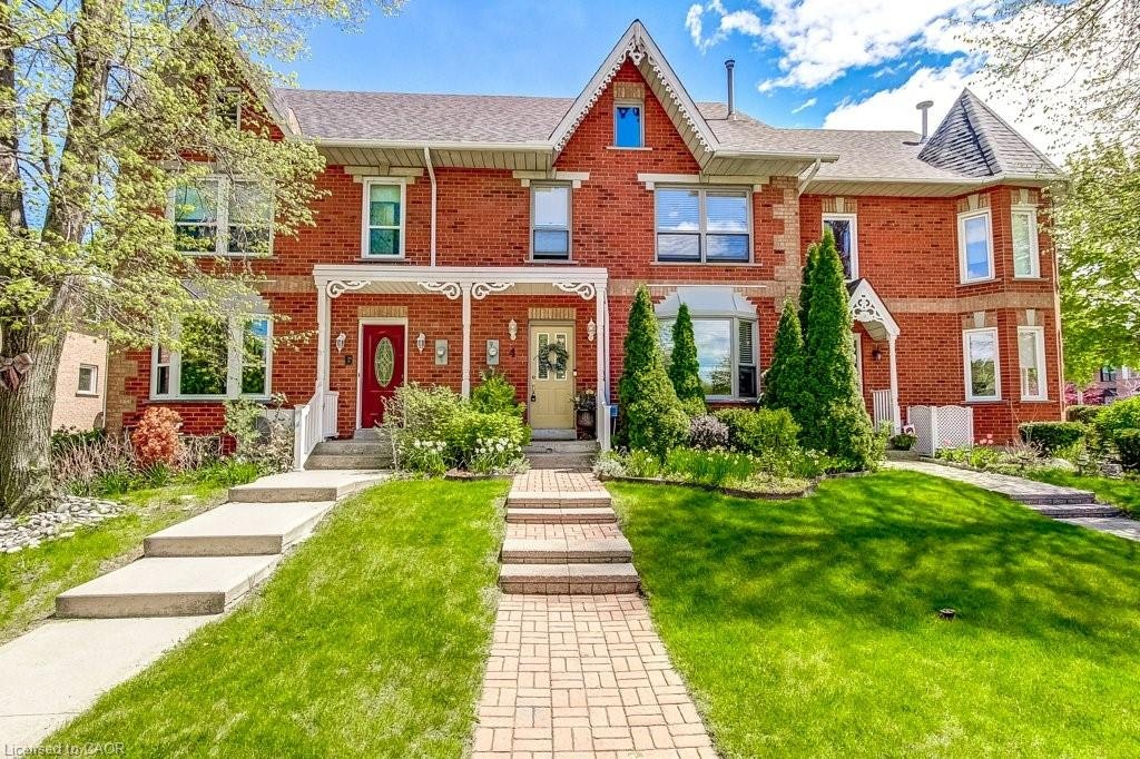 4 Edgewater Drive, Hamilton, ON, L8E 4Z3