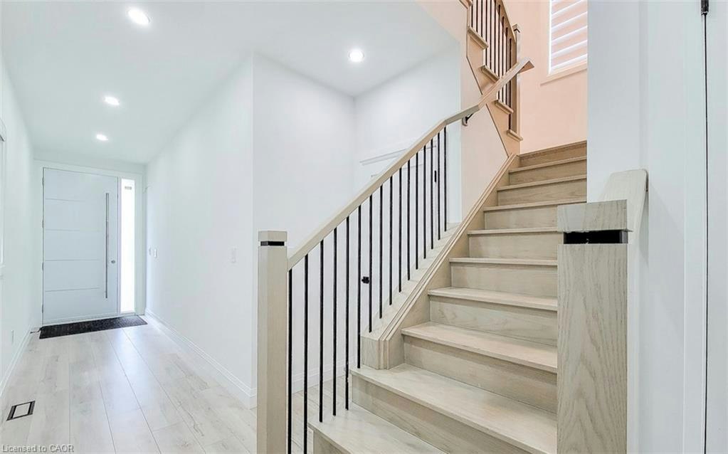 10 Devonport Street, Hamilton, ON, L8R 3C6 - 9