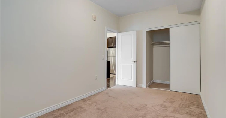 206-2393 Bronte Road, Oakville, ON, L6M 4J2 - 13