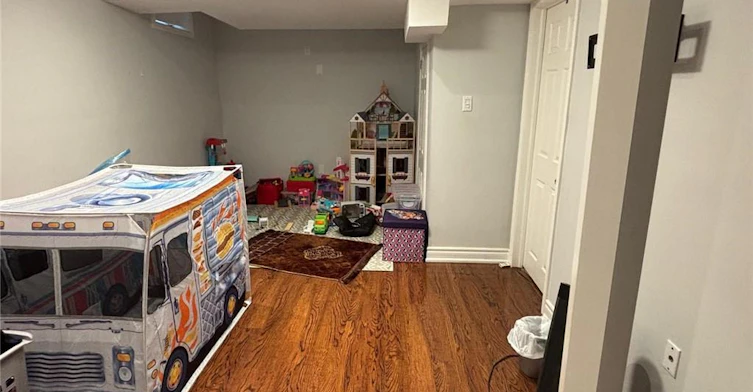 1377 Inuit Trail, Mississauga, ON, L5N 7R8 - 3