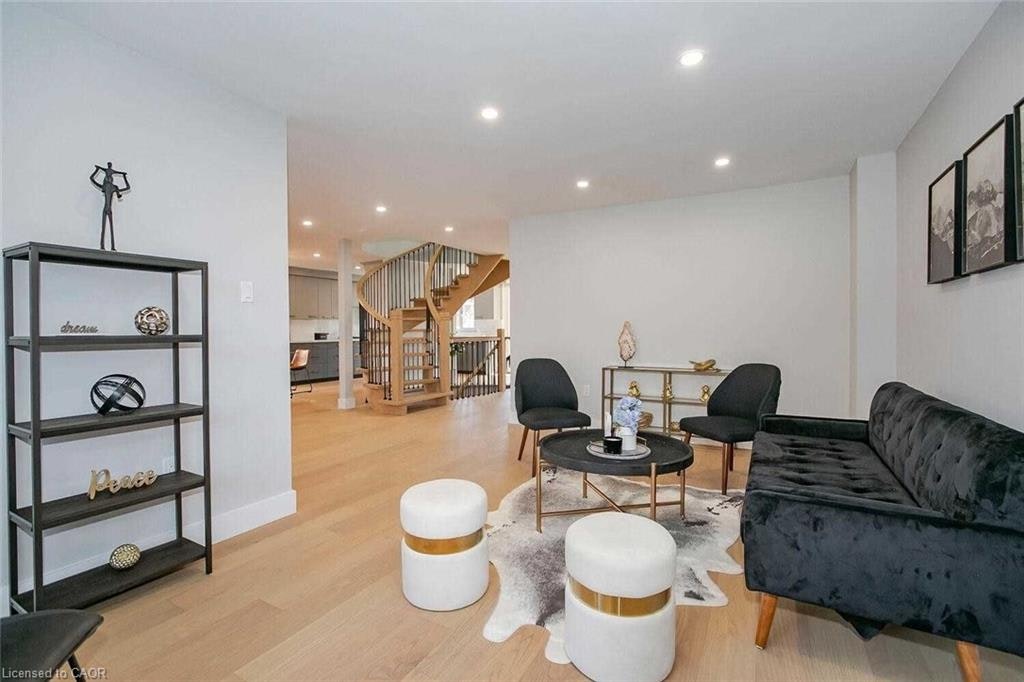 160 River Oaks Boulevard E, Oakville, ON, L6H 5N7 - 9