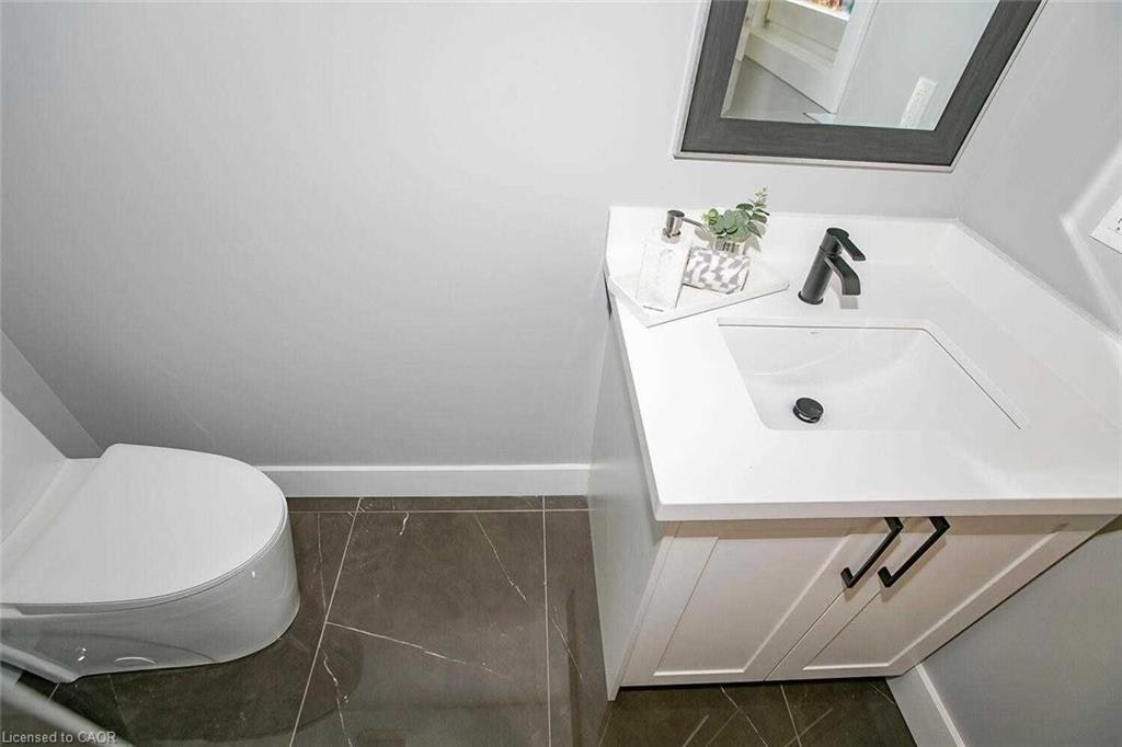 160 River Oaks Boulevard E, Oakville, ON, L6H 5N7 - 35