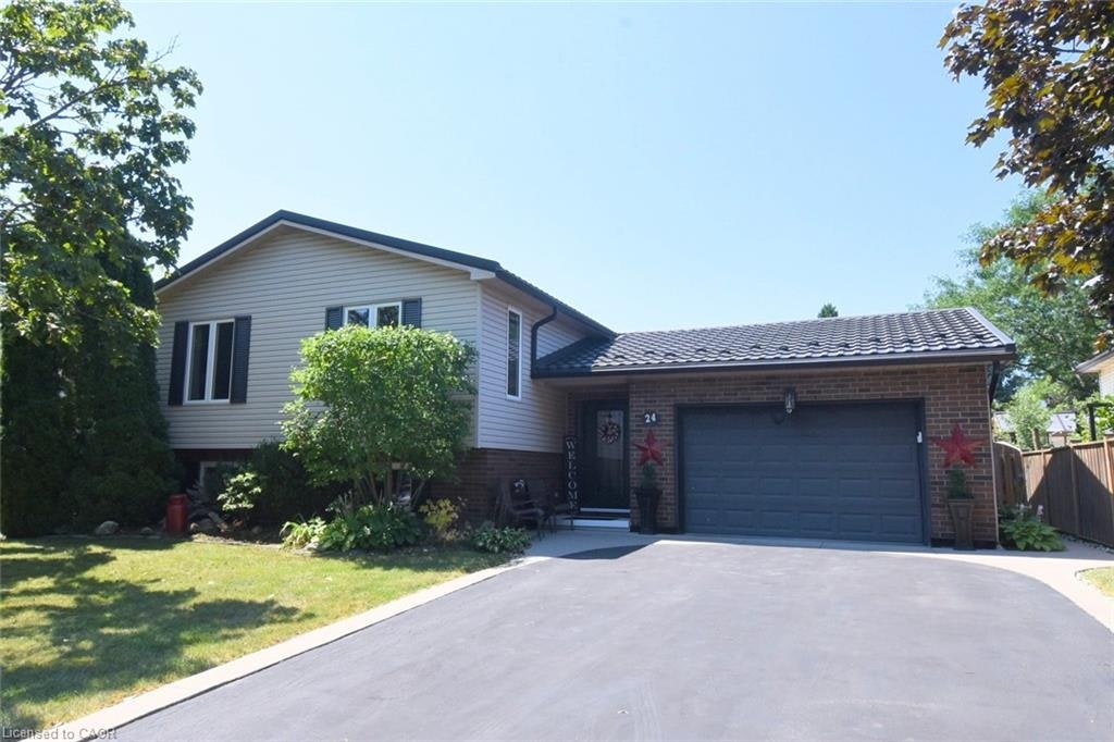 24 Buchanan Drive, Cayuga, ON, N3W 1H1