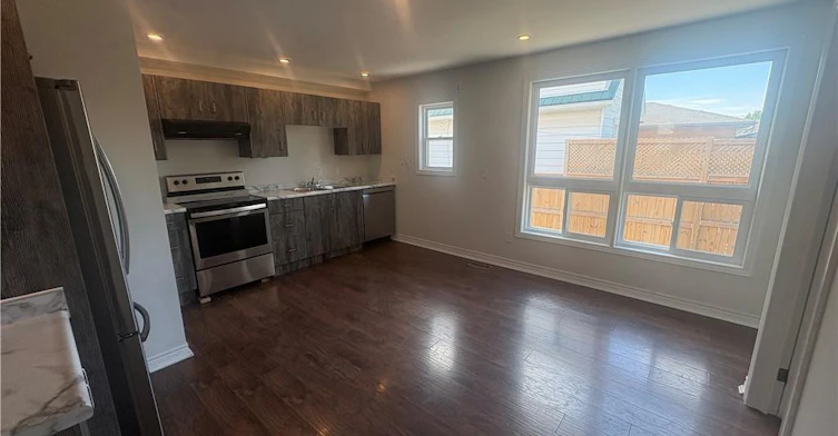 BACK-427 Talbot Street, Hamilton, ON, L8H 6T6