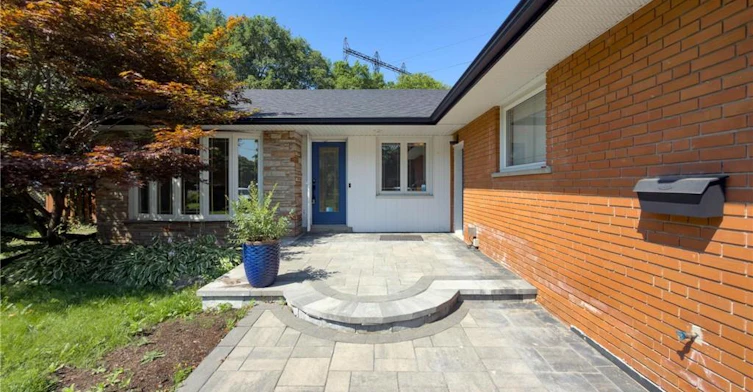 UPPER-2130 Greenhurst Avenue, Mississauga, ON, L4X 1J6 - 3