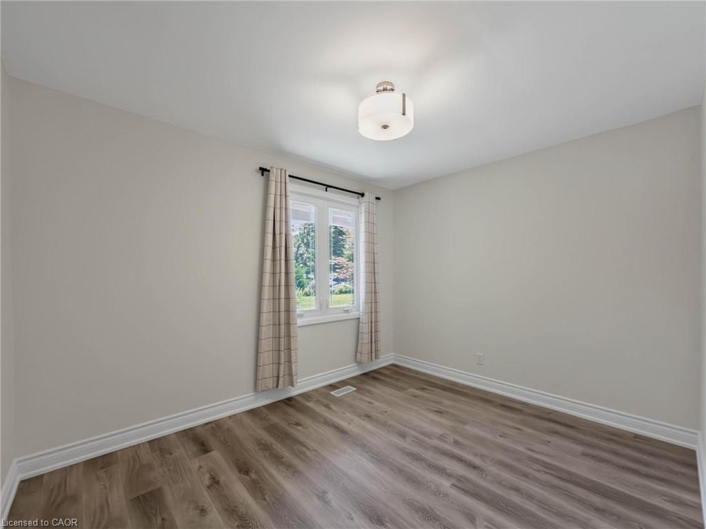 UPPER-2130 Greenhurst Avenue, Mississauga, ON, L4X 1J6 - 15