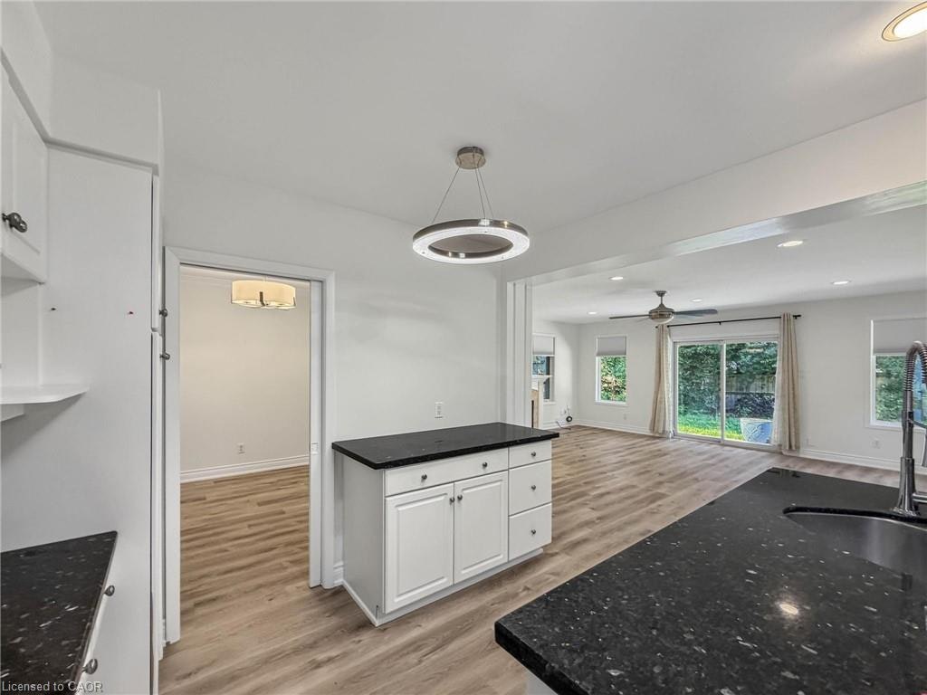 UPPER-2130 Greenhurst Avenue, Mississauga, ON, L4X 1J6 - 11