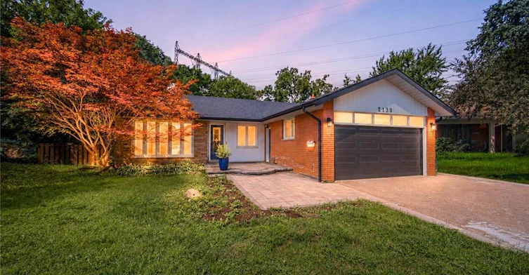 UPPER-2130 Greenhurst Avenue, Mississauga, ON, L4X 1J6