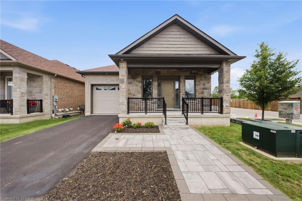 10-6 Beckett Drive, Brantford, ON, N3T 6E5