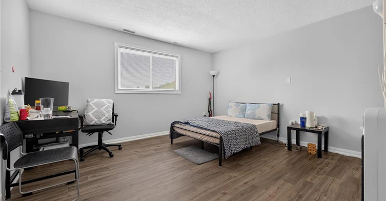 6-2485 Industrial Street, Burlington, ON, L7P 1A2 - 20