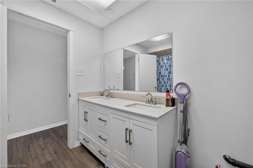 6-2485 Industrial Street, Burlington, ON, L7P 1A2 - 24