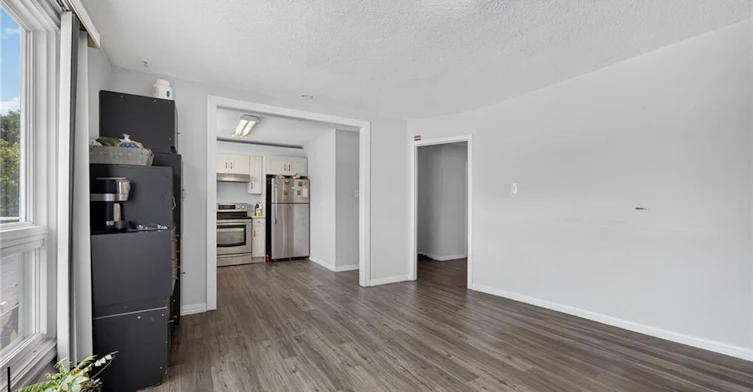 6-2485 Industrial Street, Burlington, ON, L7P 1A2 - 13
