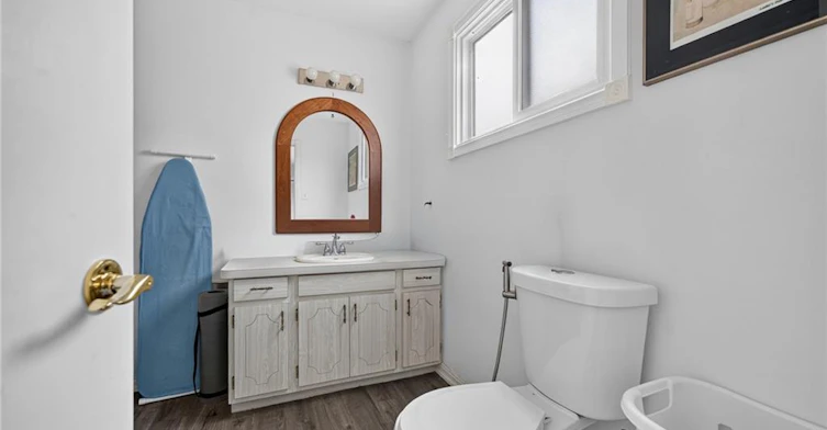 6-2485 Industrial Street, Burlington, ON, L7P 1A2 - 18