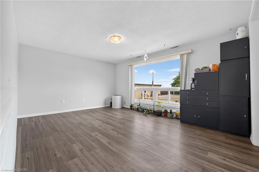 6-2485 Industrial Street, Burlington, ON, L7P 1A2 - 11