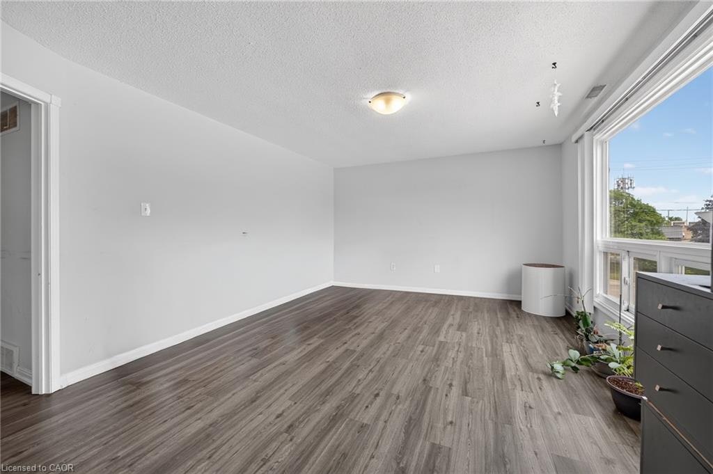6-2485 Industrial Street, Burlington, ON, L7P 1A2 - 14