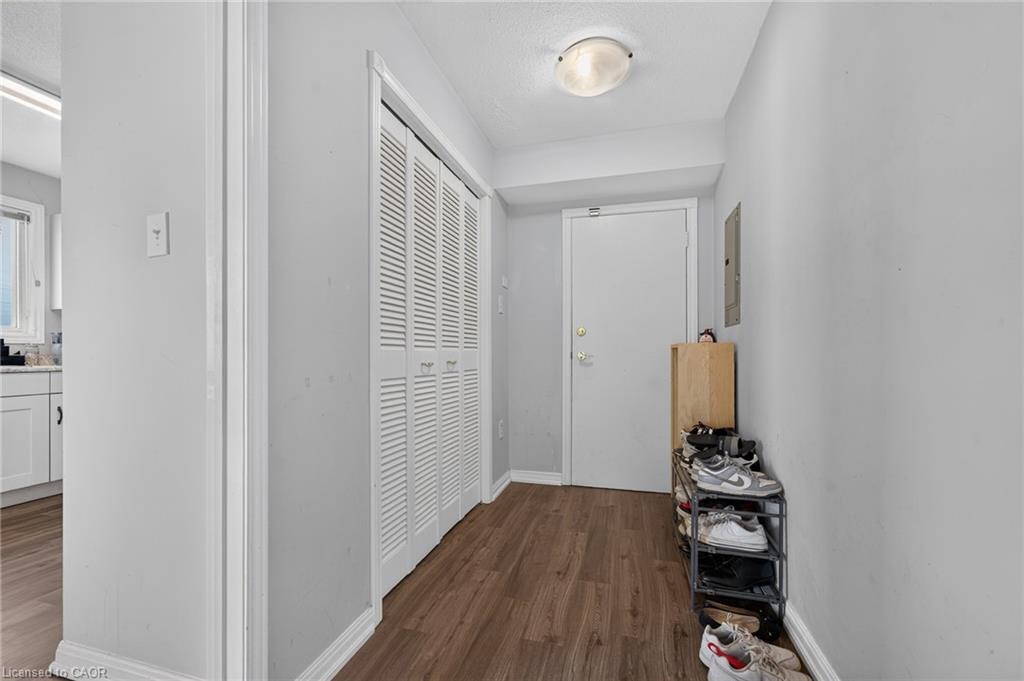 6-2485 Industrial Street, Burlington, ON, L7P 1A2 - 28