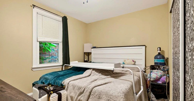 Front Unit-66 Queen Street S, Thorold, ON, L2V 3N5 - 9