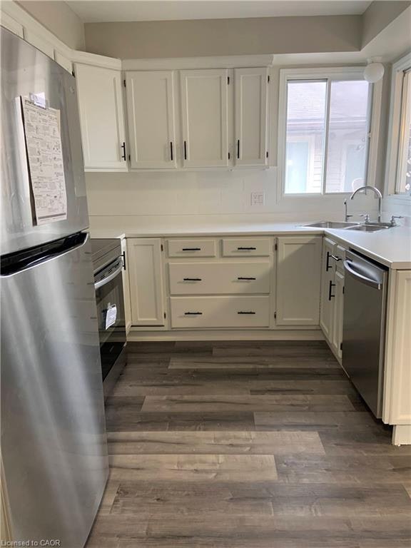 Main-87 Chapel Hill Crescent, Welland, ON, L3C 6G8 - 4