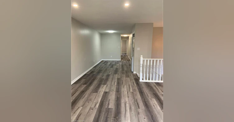 Main-87 Chapel Hill Crescent, Welland, ON, L3C 6G8 - 2