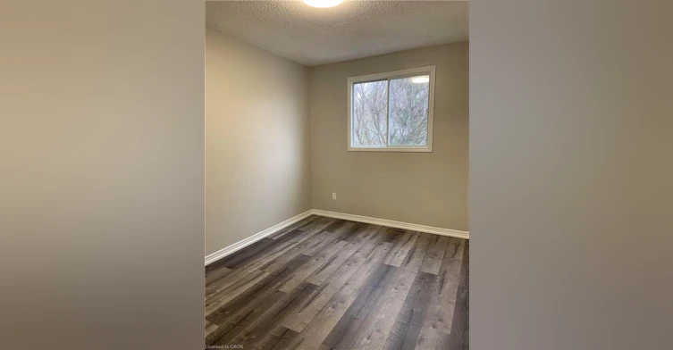 Main-87 Chapel Hill Crescent, Welland, ON, L3C 6G8 - 6