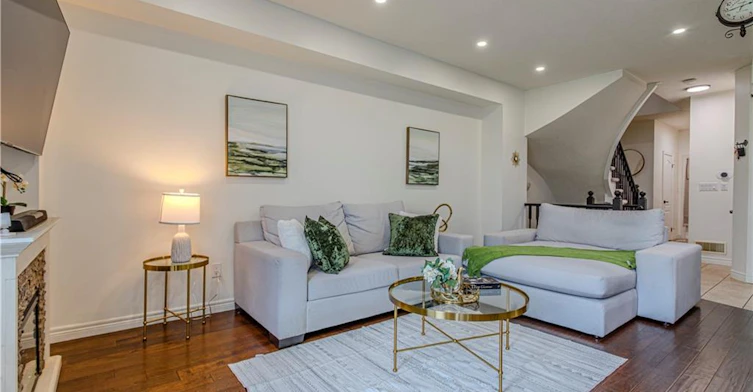 49 Marina Point Crescent N, Hamilton, ON, L8E 0E4 - 8