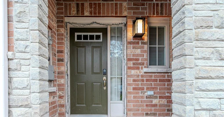 49 Marina Point Crescent N, Hamilton, ON, L8E 0E4 - 3